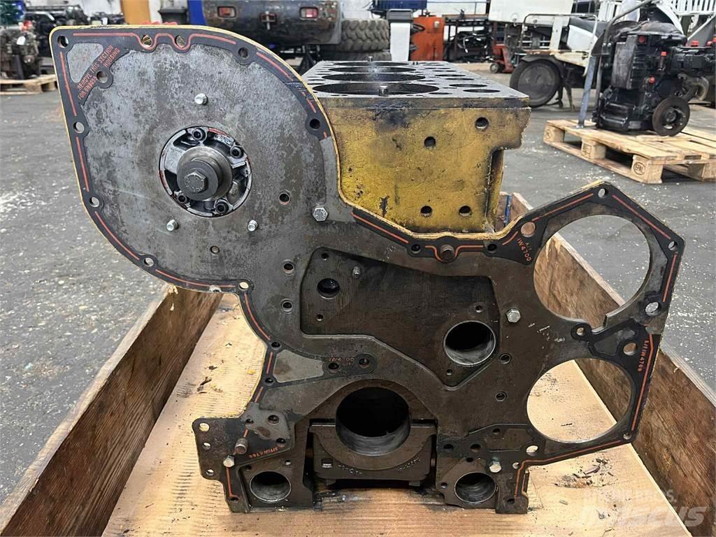 CAT 3304 motorblok Motorji