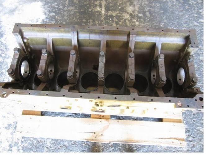 CAT 3306 motorblok Motorji