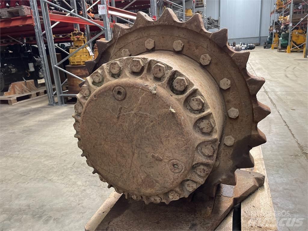 CAT 330B Køregear Menjalnik