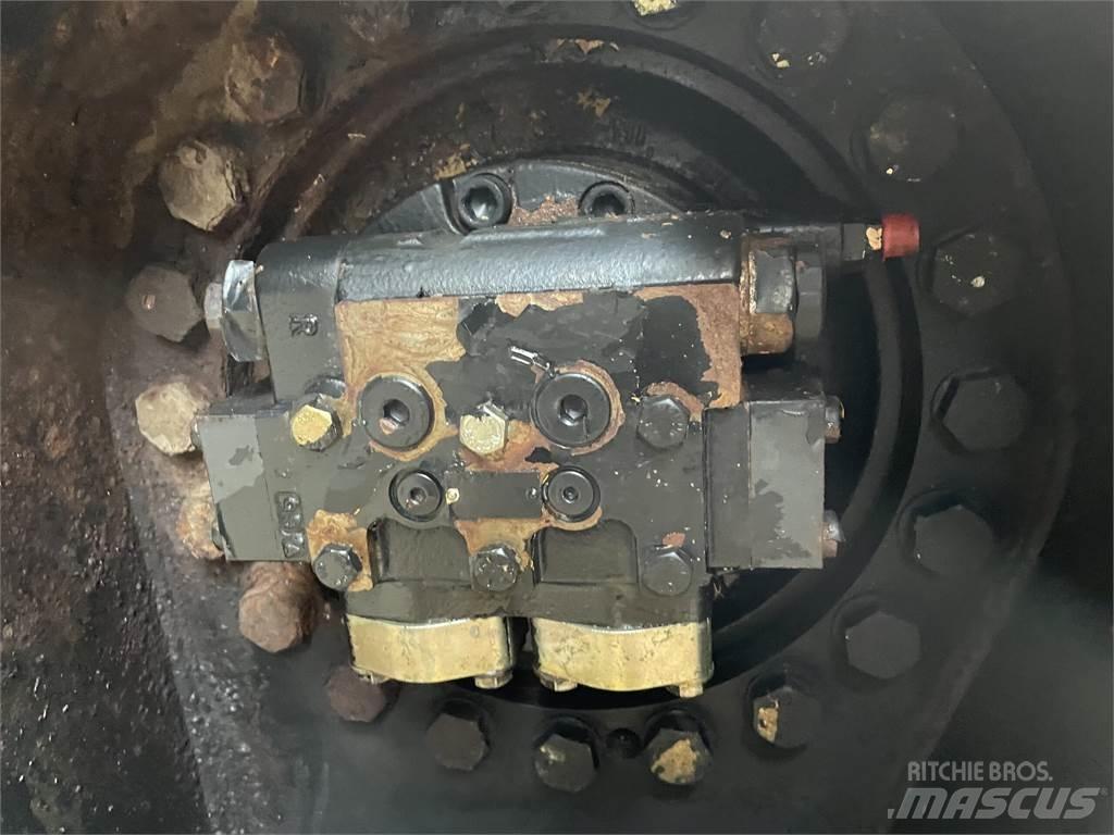 CAT 330B Køregear Menjalnik