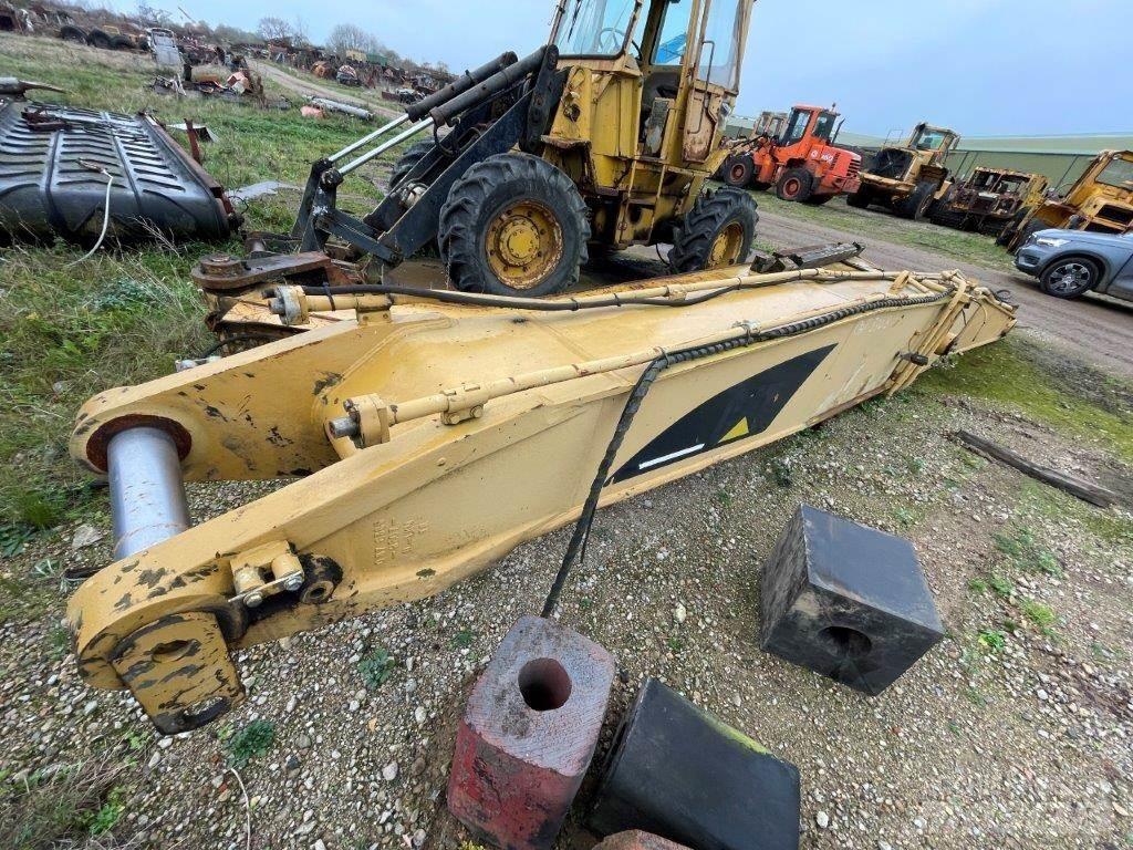 CAT 330B monobom Drugi deli