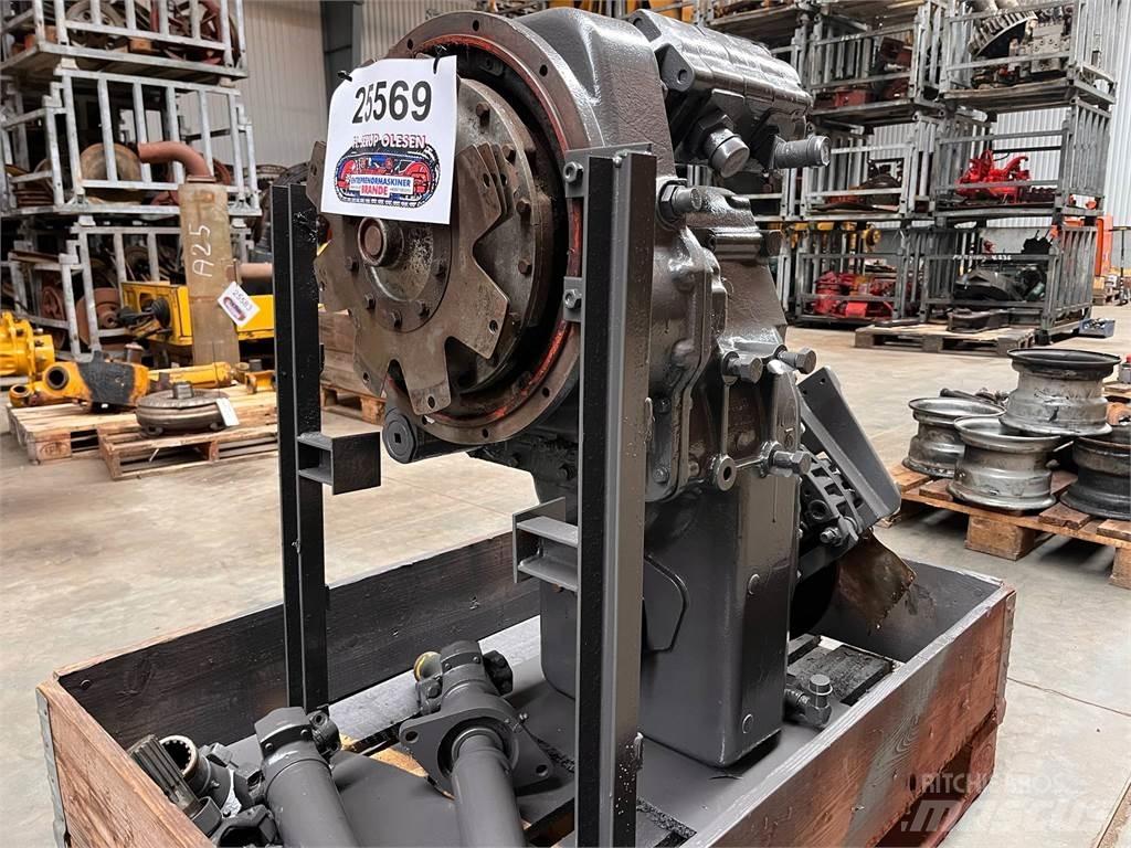 Clark 45C transmission Menjalnik
