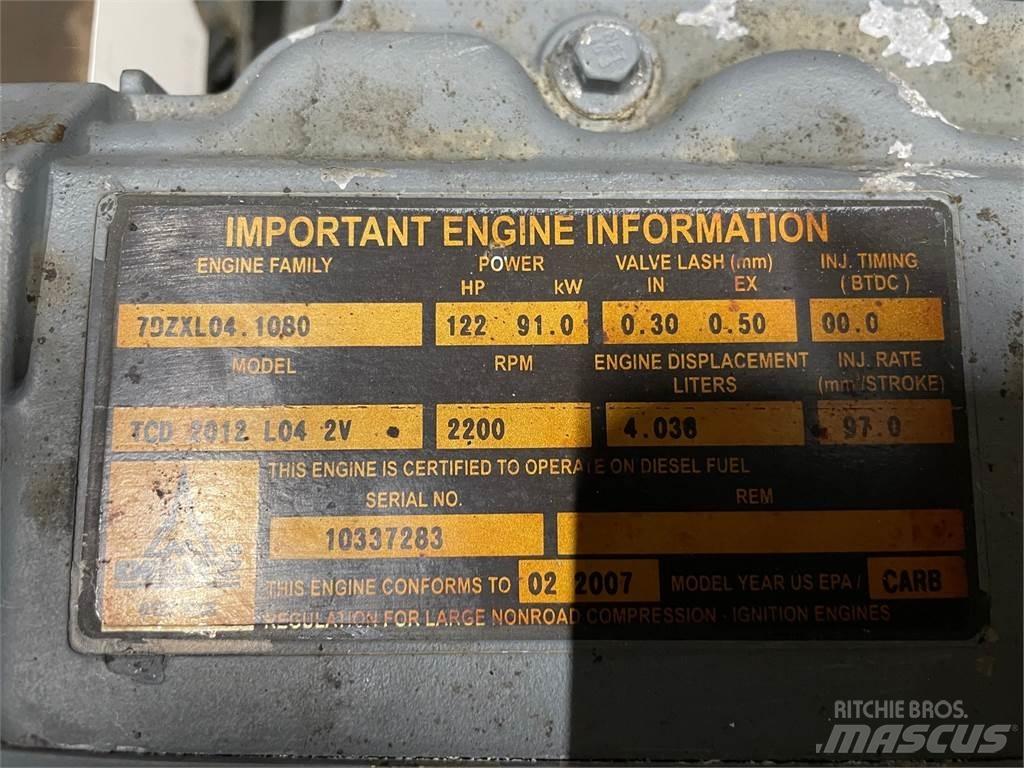 Deutz TCD2012 L04 2V motor Motorji