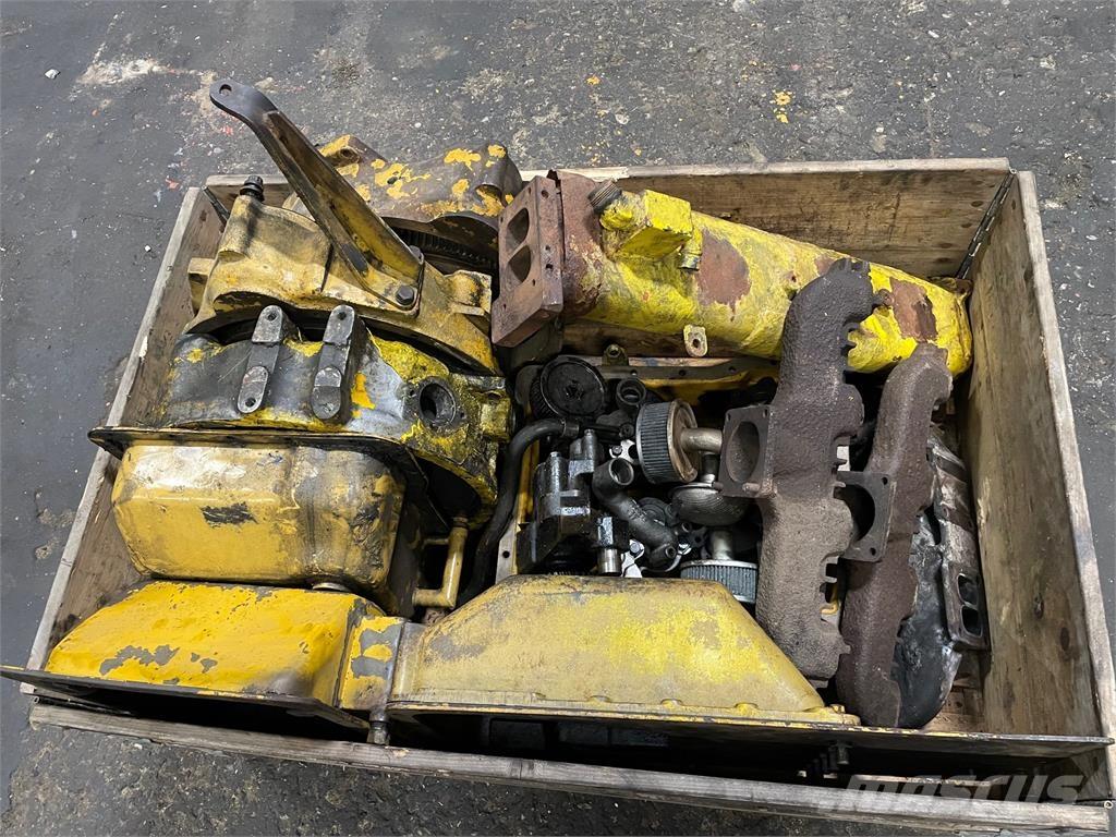  Diverse dele ex. Cat 3304 Motorji