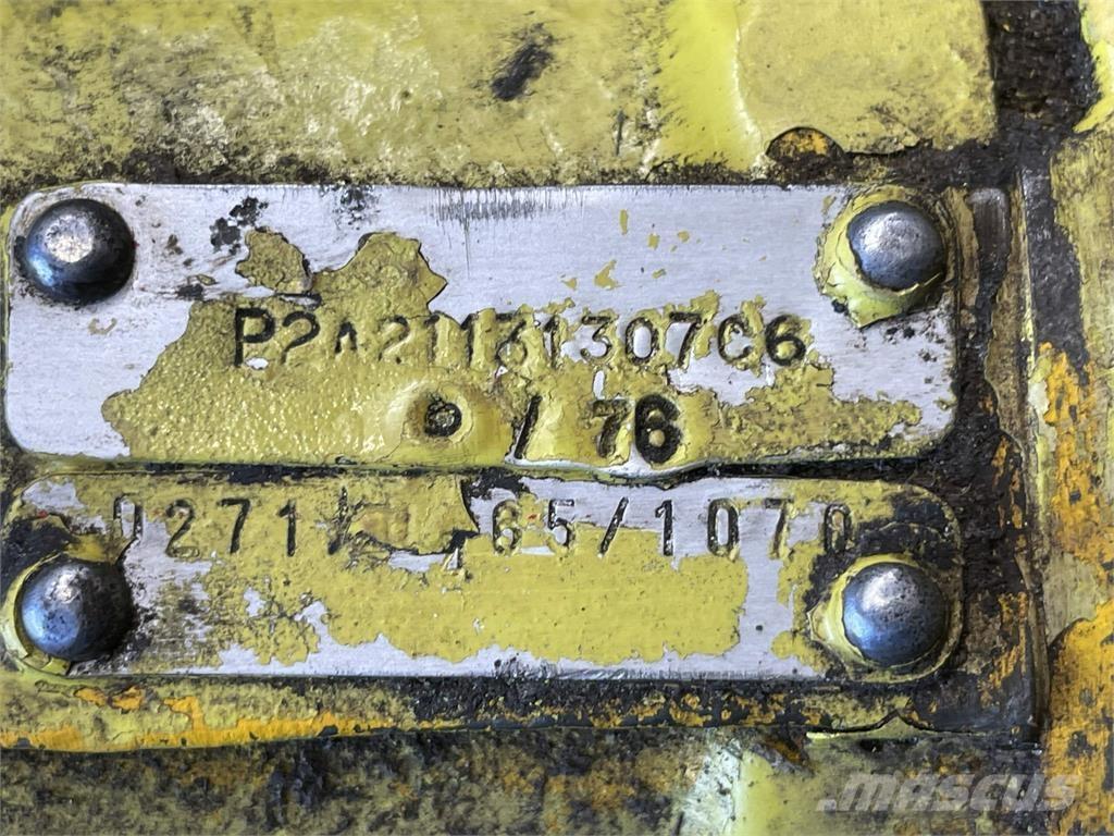  Diverse dele ex. Hymac 580D Hidravlika