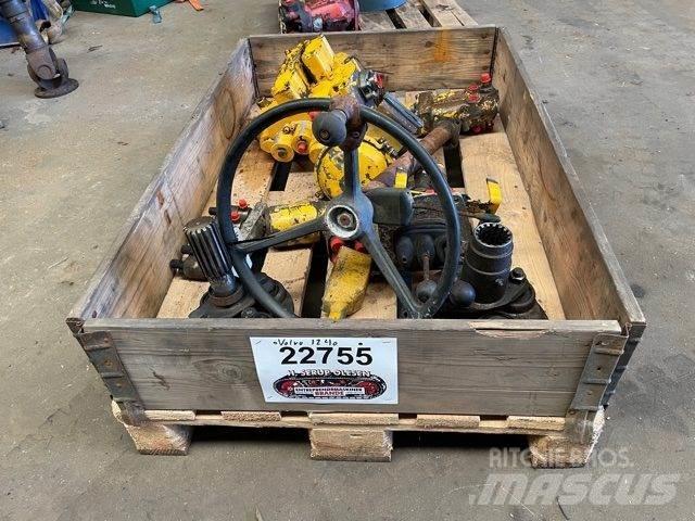  Diverse dele ex. Volvo 1240 Hidravlika