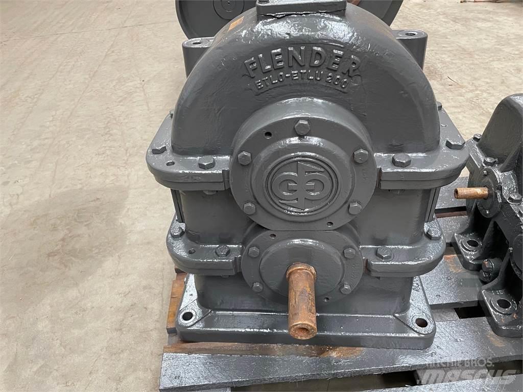 Flender gear - 5,5:1 Menjalniki