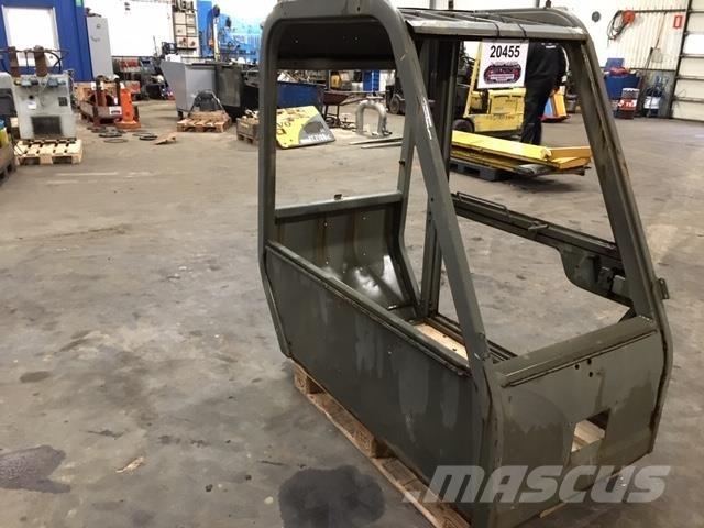 Førerhus ex. Manitou MT430 Drugi deli