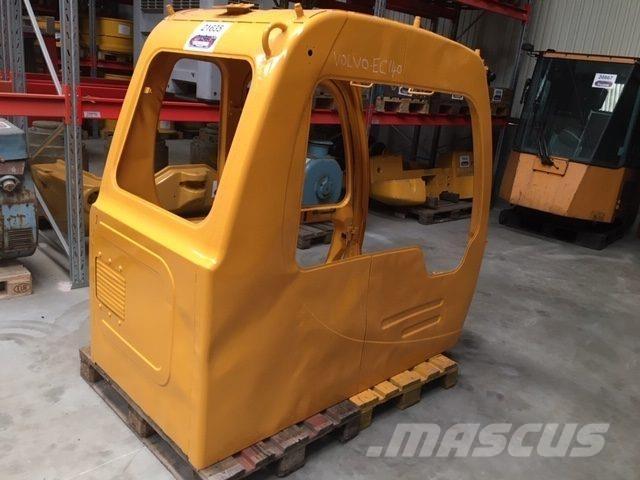  Førerhus ex. Volvo EC140 Drugi deli