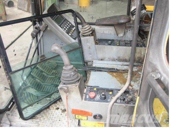  Førerhus ex. Volvo EC340 Drugi deli