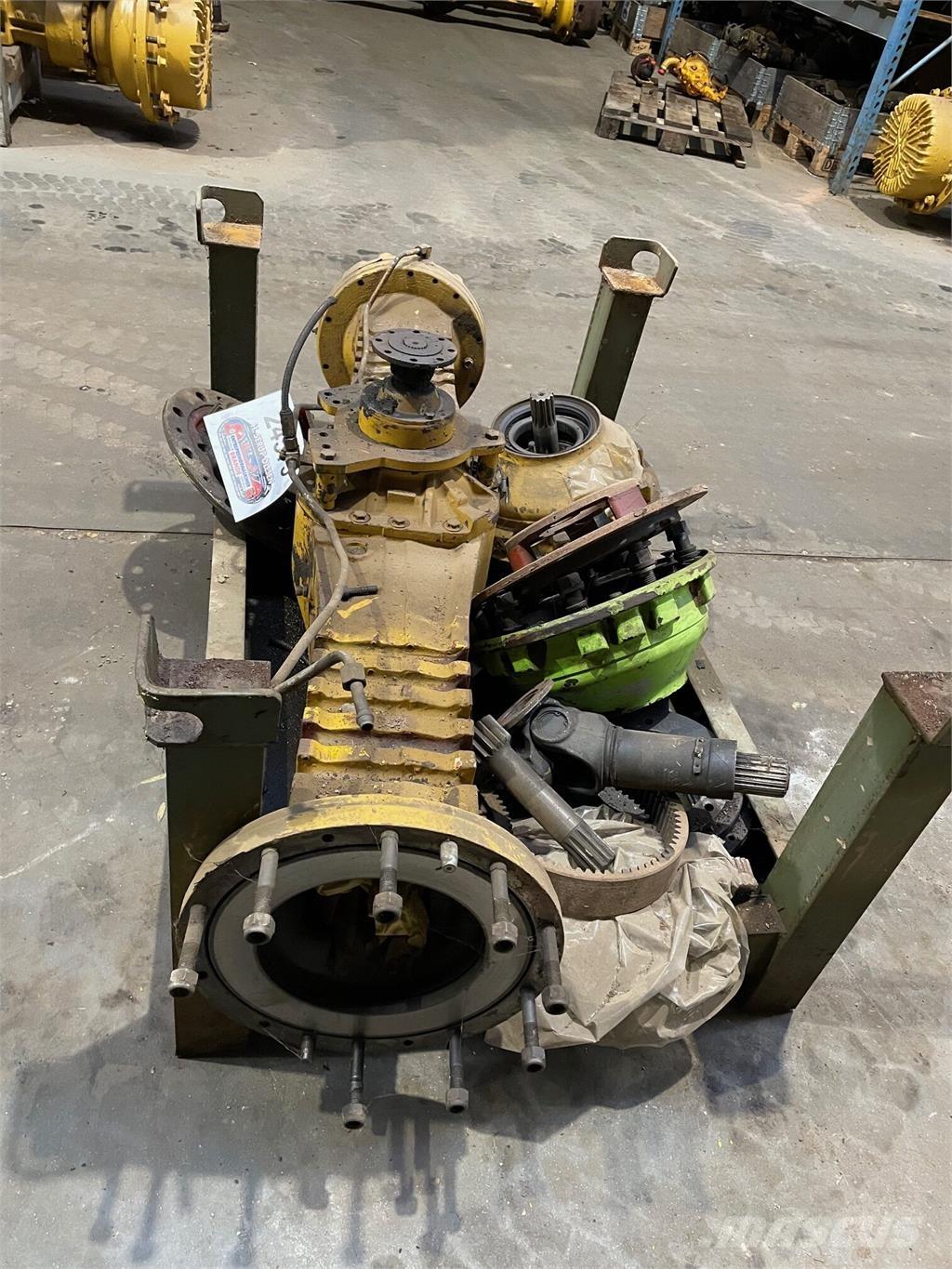  Frontaksel ex. Hydrema 906 Osi