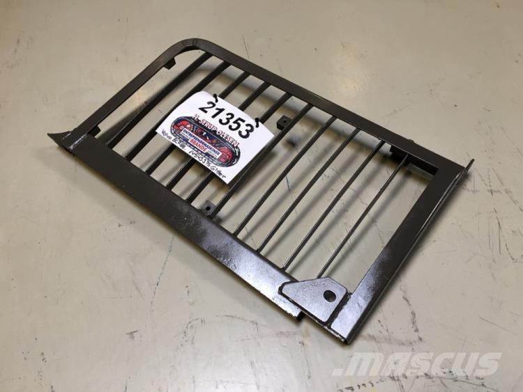  Grill ex. Volvo ECR88 Drugi deli