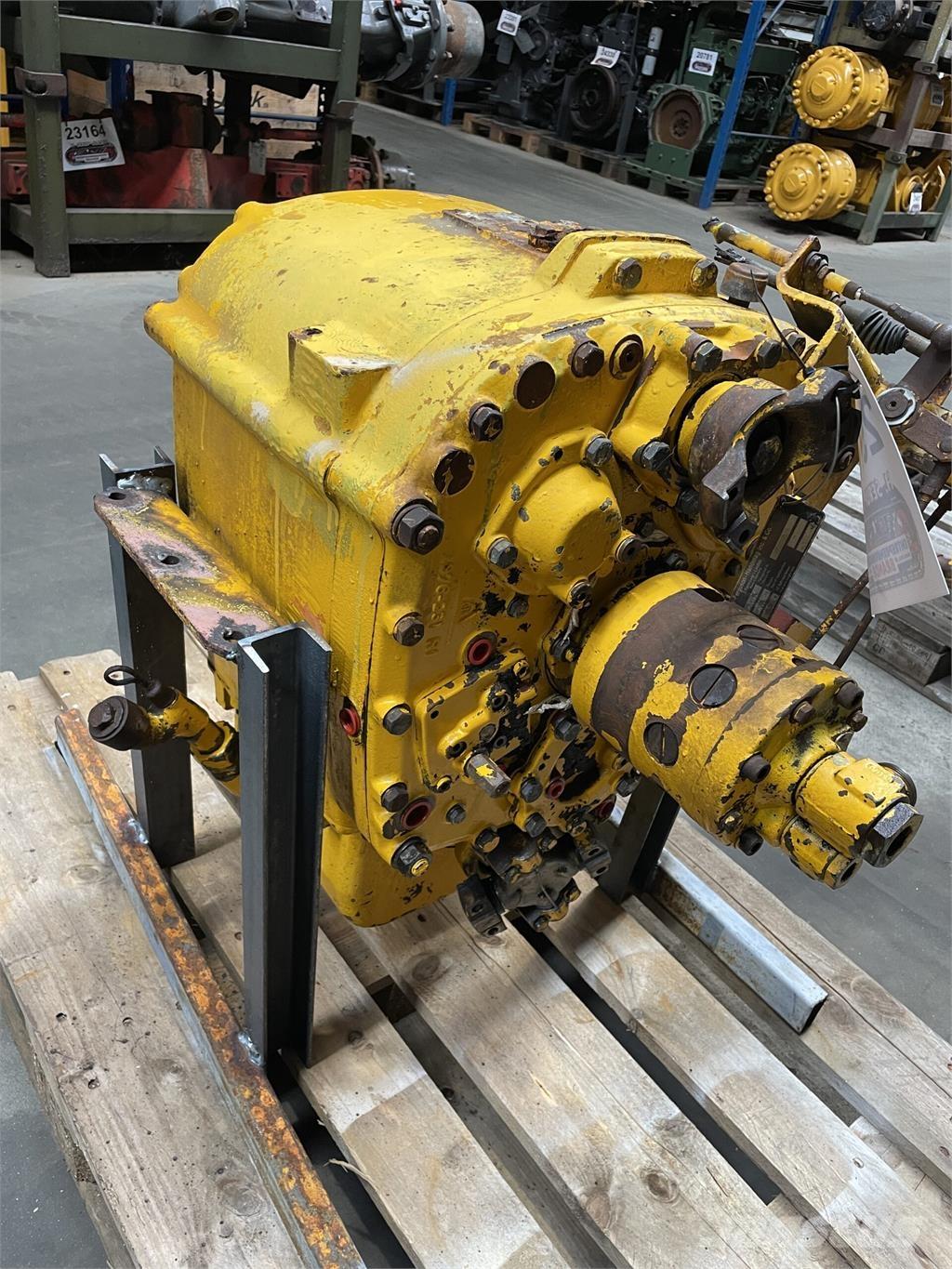 Hanomag 22C transmission Menjalnik