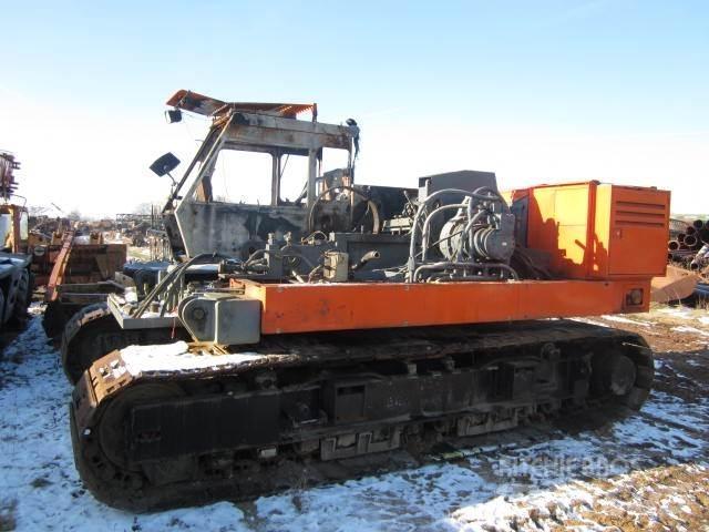 Hitachi KH150-3 til ophug Bagri goseničarji