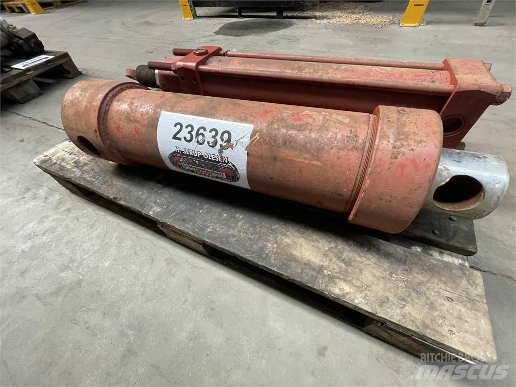 Hydr. cylinder Hidravlika