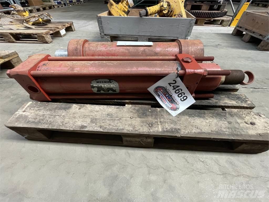  Hydr. cylinder Mecman Roch Hidravlika