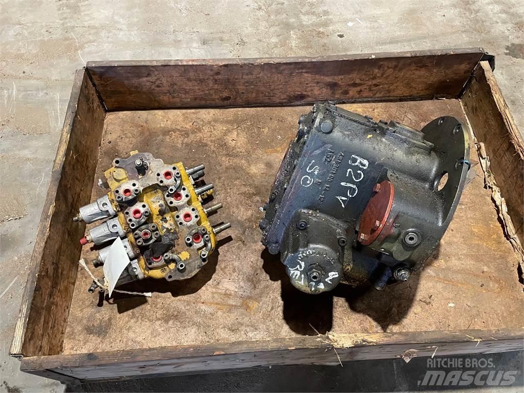  Hydraulikpumpe ex. Cat 211 Hidravlika