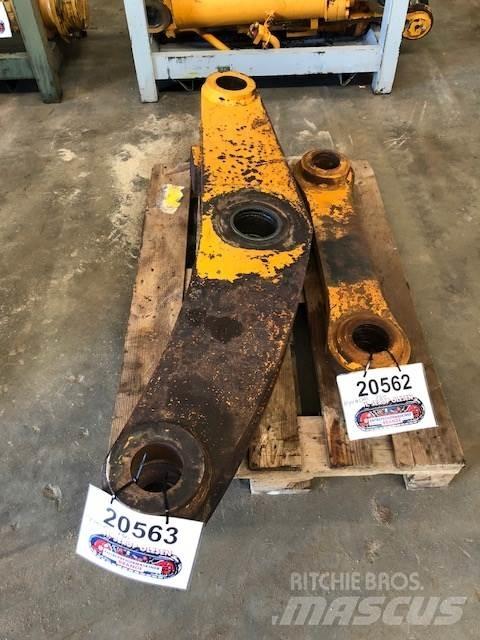 Hyundai HL760-3 Link Arm Drugi deli
