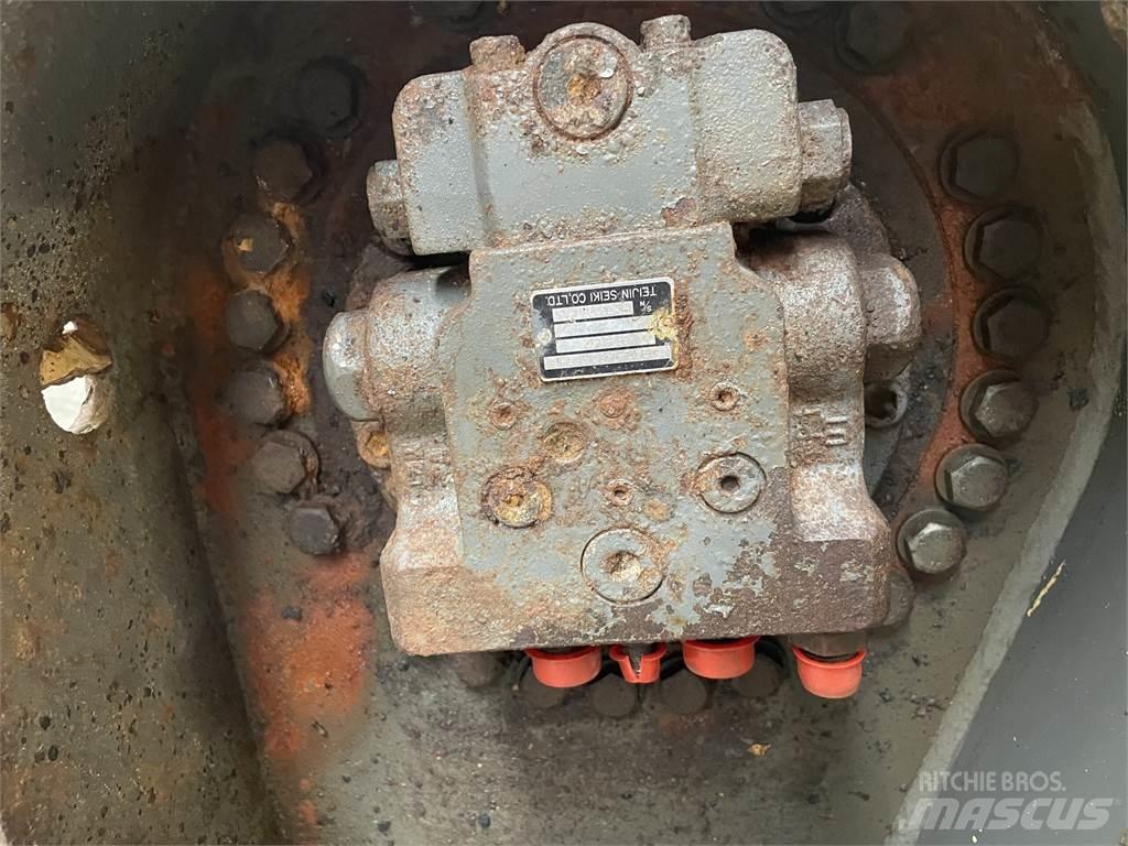 JCB EC160 Køregear Menjalnik