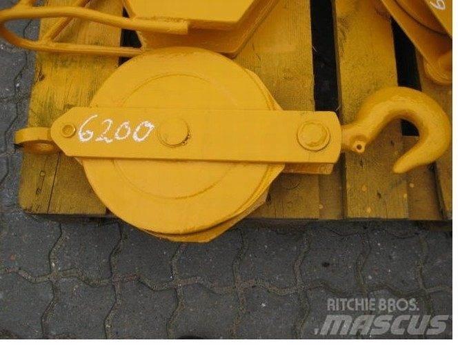  Kasteblok - ca. 5 ton Rezervni deli in oprema za dvigala