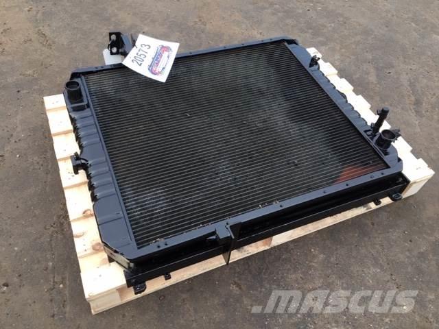  Køler ex. Komatsu PC240LC-5 Motorji