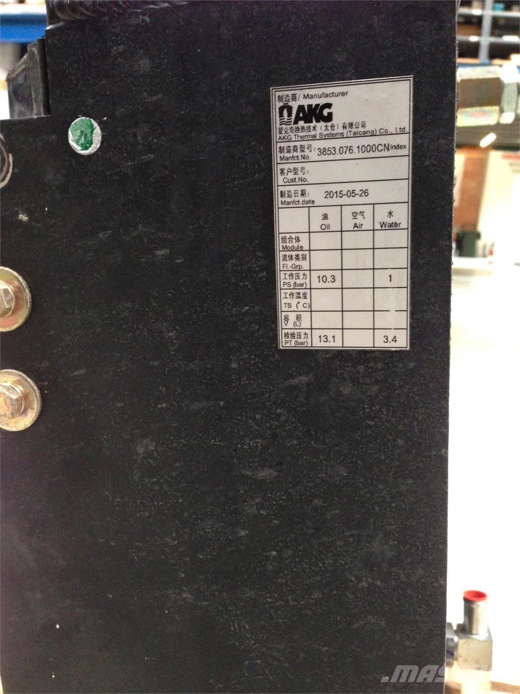  Køler ex Takeuchi TB145 Motorji