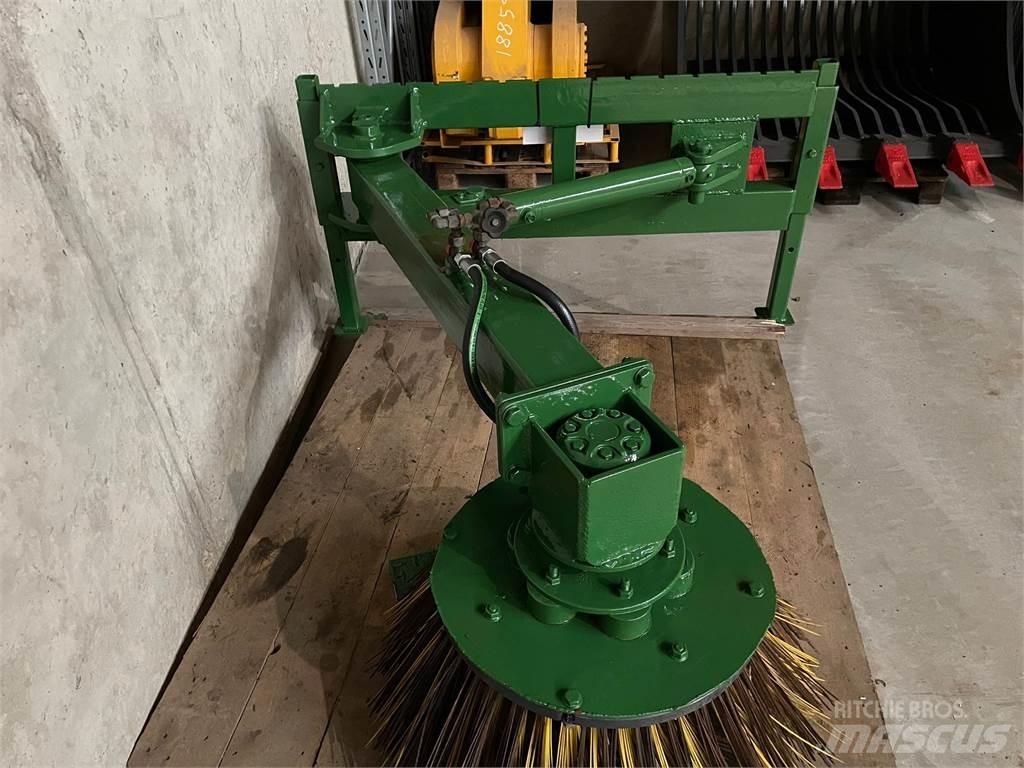  Kost med hydraulisk sving Gradbeništvo - drugo