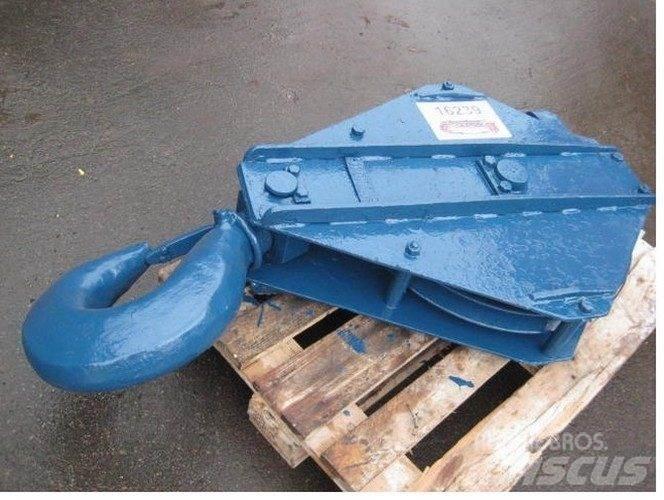  Krankrog ca. 12 ton Rezervni deli in oprema za dvigala