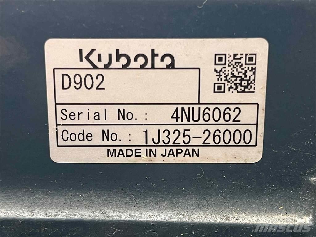 Kubota D902-EF07 motor Motorji