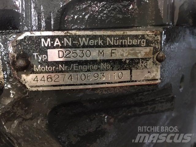 MAN D2530 MF motor Motorji