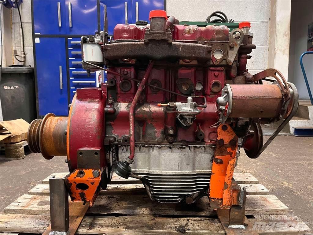 Perkins 4-154U motor Motorji