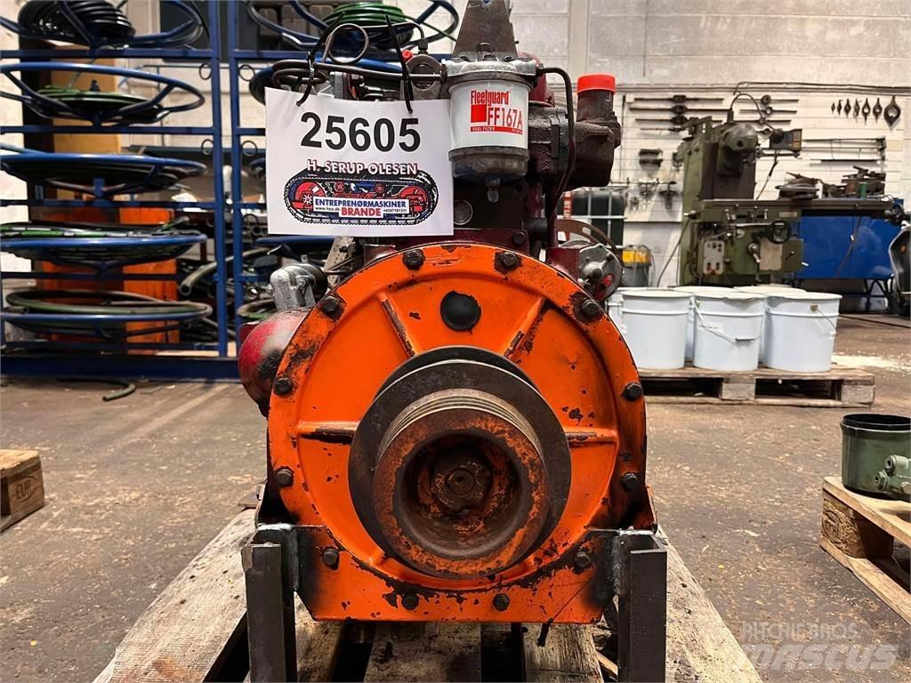 Perkins 4-154U motor Motorji