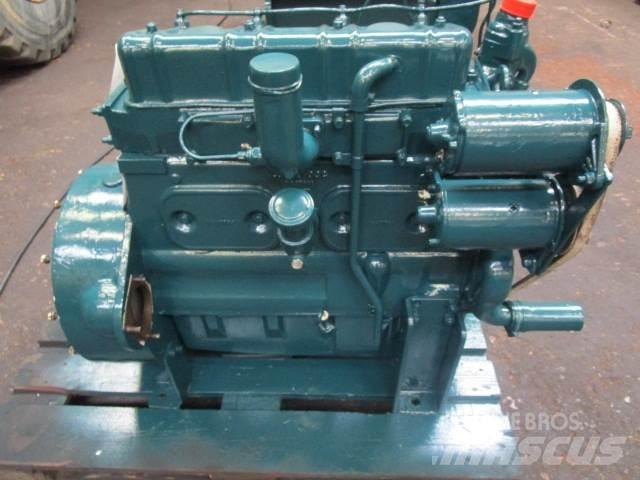 Perkins 4 cyl. motor Motorji