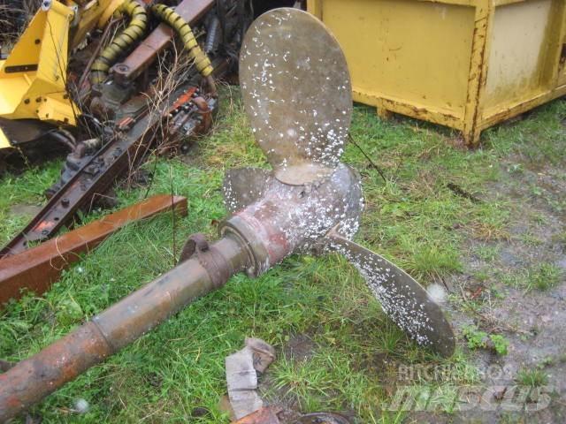  Propel ex. Bonille HM32 Delovni čolni/barže