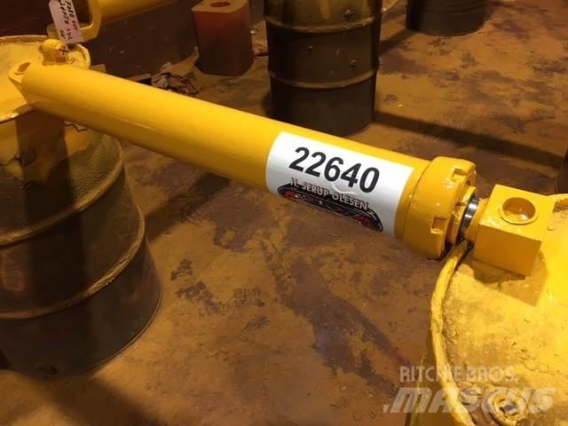  Skovlcylinder ex Ford 550 Hidravlika