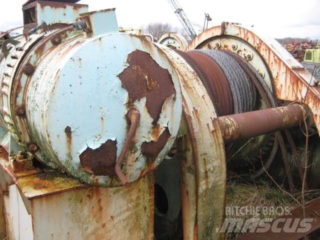  Spil ex. Storhavn - 1 stk. Tovorna dvigala, vitli in dvigala za material