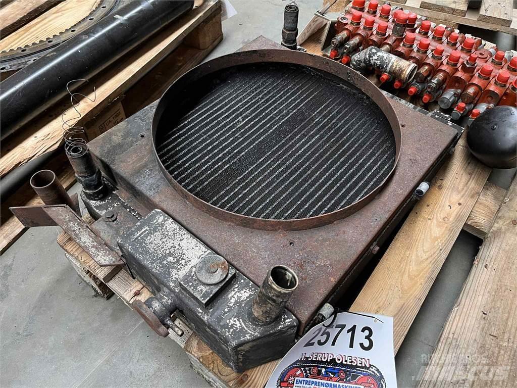 Terex TC48/HR18 køler Motorji