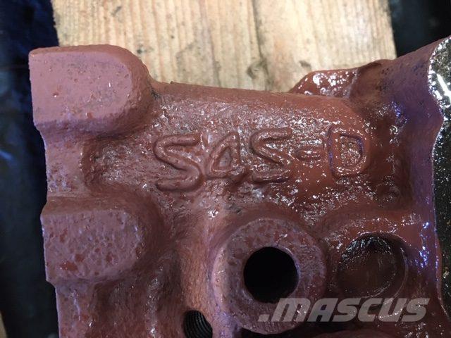  Topstykke ex. Volvo ECR88 Motorji