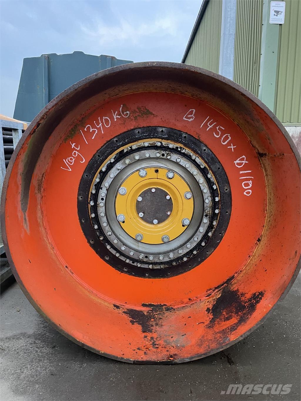  Trommel ex. Dynapac CC232 Dvojni valjarji