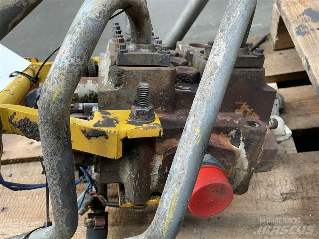 Volvo 4400 hovedventilblok Hidravlika