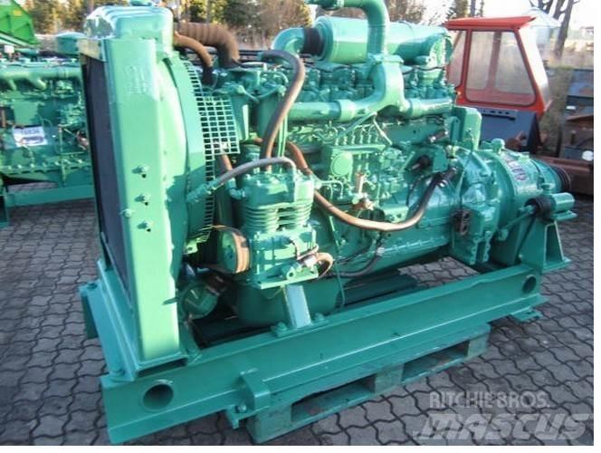 Volvo D100A med PTO Motorji