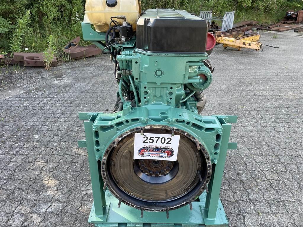 Volvo D12 motor, komplet Motorji