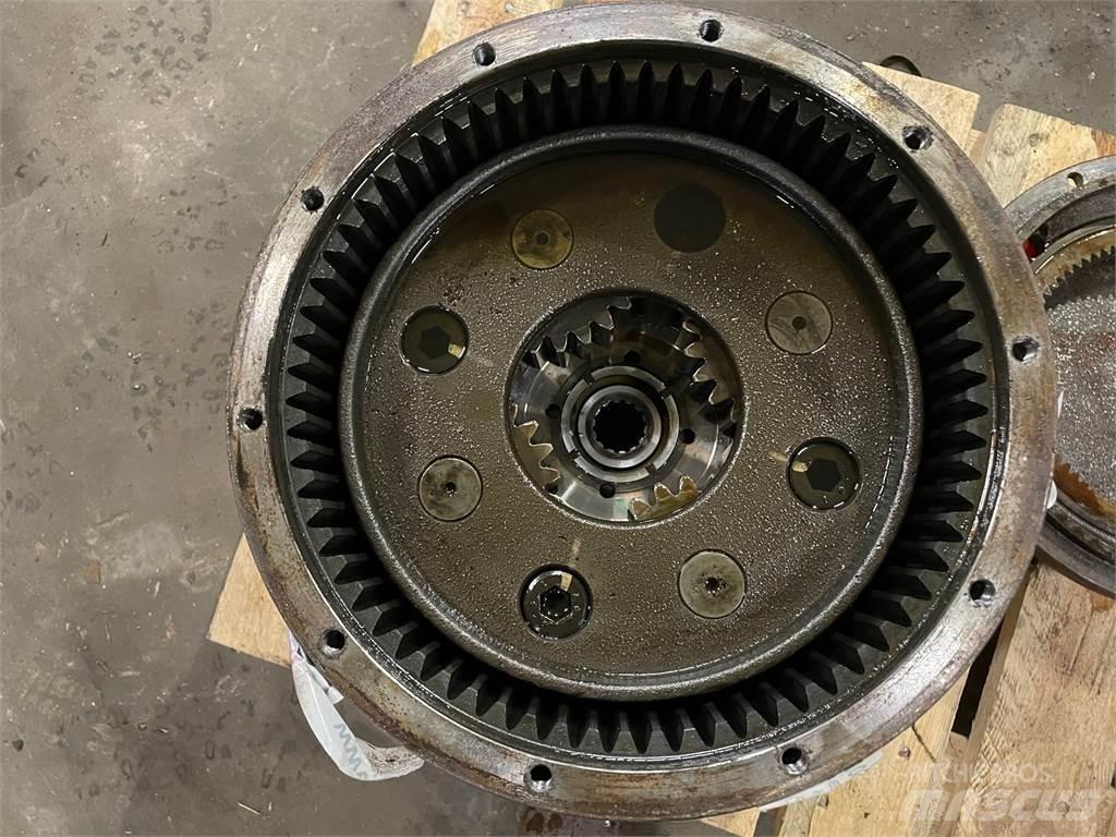 Volvo EC230B Køregear Menjalnik