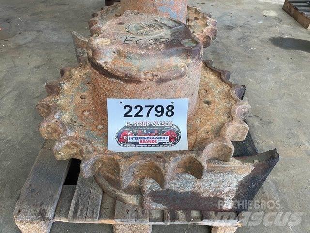 Volvo EC230B Køregear Menjalnik