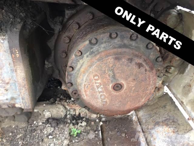 Volvo EC240LC til ophug Bagri goseničarji