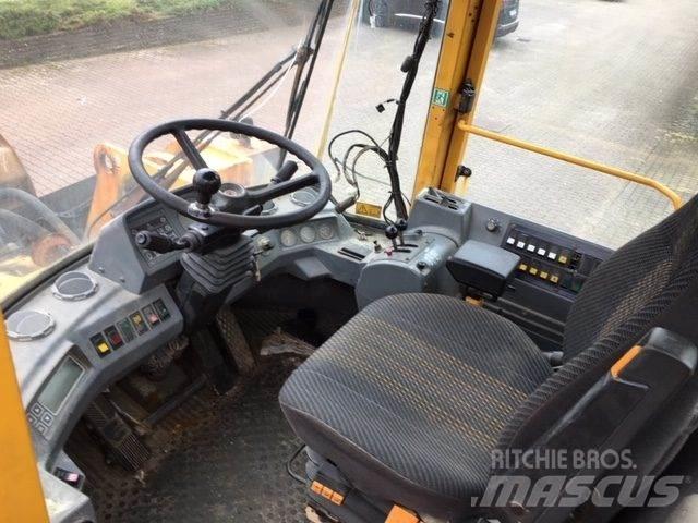Volvo L120C til ophug Kolesni nakladalci