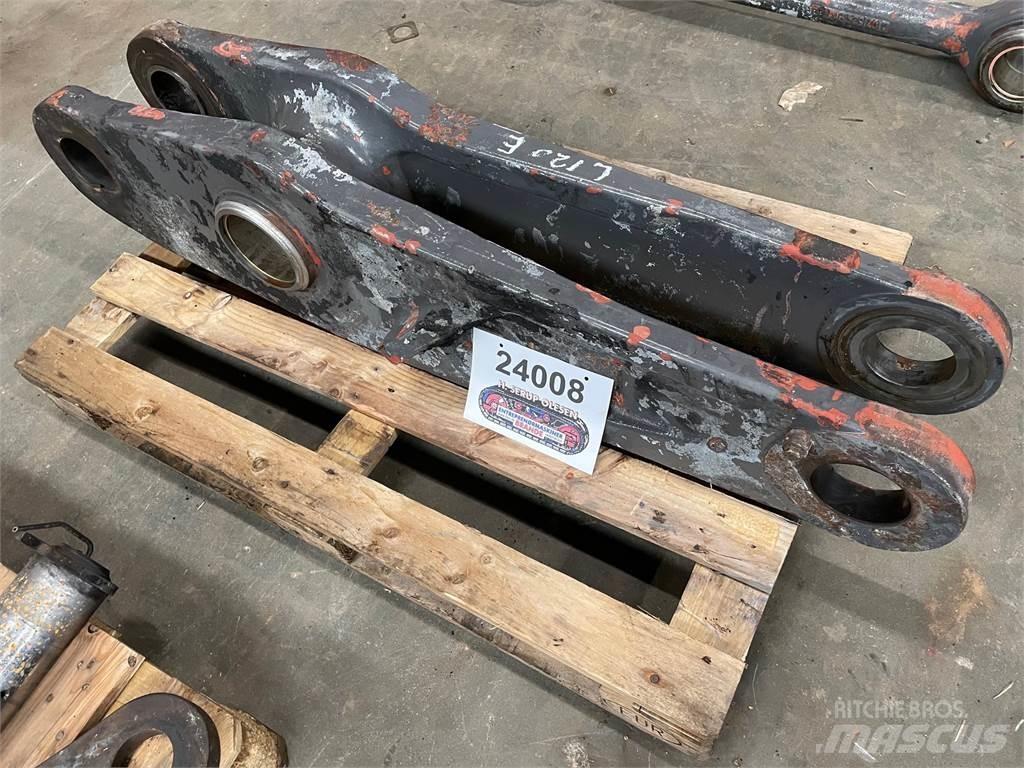 Volvo L120E Link Arm Drugi deli