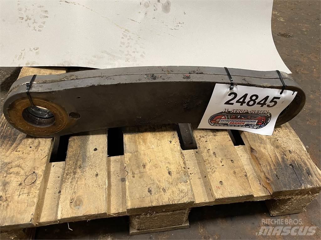 Volvo L120F Link Arm Drugi deli