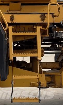 Volvo L220E trappe Drugi deli