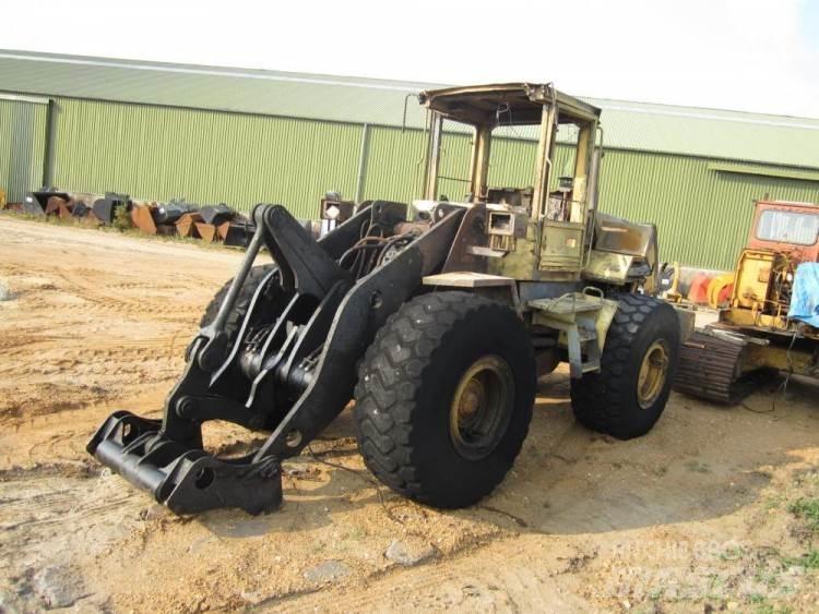 Volvo L90C til ophug Kolesni nakladalci